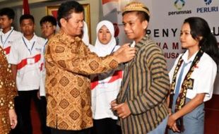 BUMN HADIR UNTUK NEGERI : BUMN Tukarkan 20 Siswa Jateng dan NTT