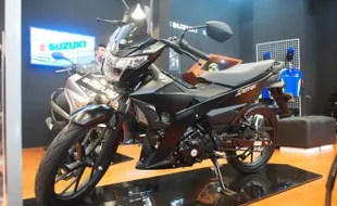 SEPEDA MOTOR SUZUKI: Foto: Penampakan Satria F150 Black Predator di GIIAS 2016