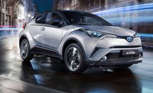 PAMERAN OTOMOTIF: Toyota C-HR Sapa Indonesia Lewat GIIAS 2016