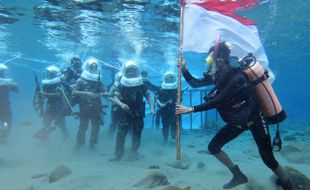 HUT RI : Kodim dan Polres Klaten Upacara di Dasar Umbul Ponggok