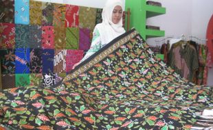 BATIK WONOGIRI : Batik Motif Jambu Mete Belum Membumi di Daerah Sendiri, Ini Penyebabnya