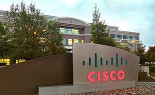 INDUSTRI TEKNOLOGI : Cisco System PHK 5.500 Karyawan