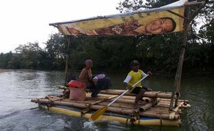  INFRASTRUKTUR GUNUNGKIDUL : Gethek Dayung Jelon, Bukan Motif Ekonomi Tapi ...