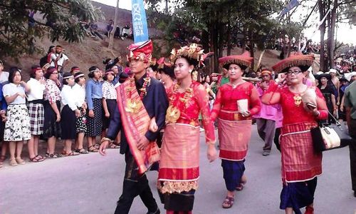 Dibuka Jokowi, Tanah Batak Mendunia di Karnaval Danau Toba