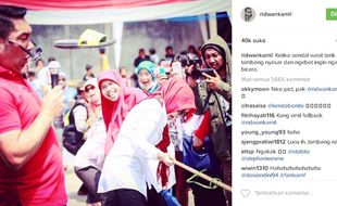 TRENDING SOSMED : Aksi Kocak Ridwan Kamil Saat Ikut Lomba 17 Agustus