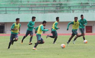 PIALA AFF 2016 : TC Terakhir, Timnas Indonesia Latih Taktik dan Finishing