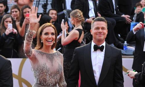 KABAR ARTIS : Angelina Jolie Gugat Cerai Brad Pitt!