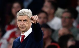 LIGA INGGRIS : Wenger: Spurs Harusnya Tak Dapat Penalti