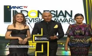 INDONESIAN TELEVISION AWARDS 2016 : Pemenang Program Pagi dan Siang Terpopuler