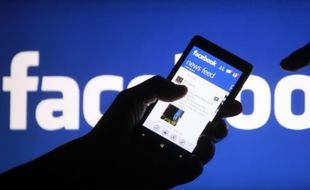 MEDIA SOSIAL TERPOPULER : Duh, Facebook Sebar Berita Hoax Soal Teror 9/11