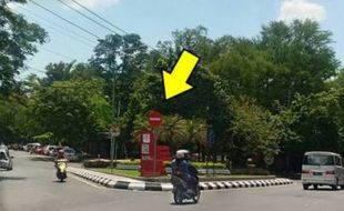 LALU LINTAS SEMARANG : Rambu Baru Bikin Bingung Netizen, Begini Keluhannya…