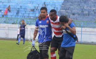 ISC A 2016 : PBFC VS MU : Alami Cedera, Wanggai Batal Jalani Debut