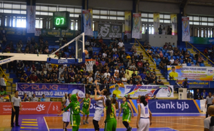 PON 2016 : Kalahkan Jatim, Putri Jateng Melaju ke Final Basket