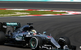 FORMULA ONE 2016 : Hamilton Pimpin Sesi Latihan Kedua