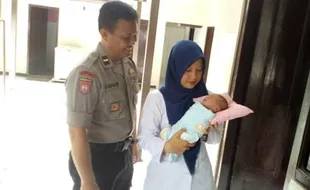 Polisi Selidiki Rekaman CCTV Pembuang Bayi di Kratonan Solo