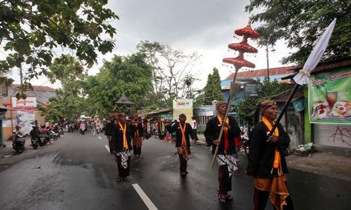 WISATA SOLO : Napak Tilas Kemenangan Ki Demang Jebres Melalui Kirab Budaya