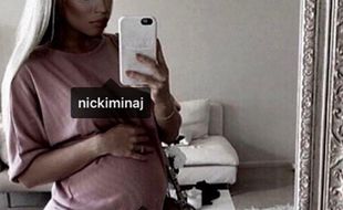 INSTAGRAM ARTIS : Foto Ini Tunjukkan Nicki Minaj Hamil?