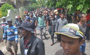 PENAMBANGAN KALI PROGO : Warga Banaran Ingin Izin Penambangan Pasir Dikaji Ulang