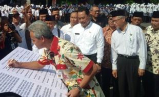 NARKOBA JATENG : 600.000 Warga Jateng Positif Gunakan Narkoba, Solo Terbanyak