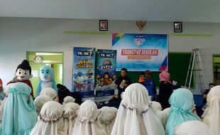 PROGRAM TV : Trans 7 ke Sekolah, Bermain Unyil di 4 SD Solo