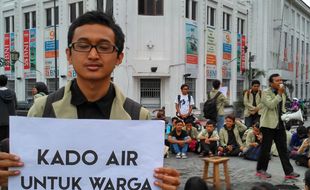 HUT KOTA JOGJA : Mahasiswa Minta Kado Air untuk Rakyat