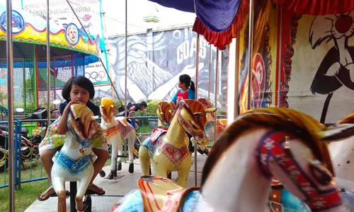 MANUNGGAL FAIR 2016 : Digelar di Stadion Cangkring, Pengunjung Tetap Ramai