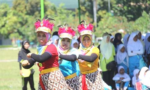 Ribuan Warga Ikut Senam Angguk HUT Kulonprogo