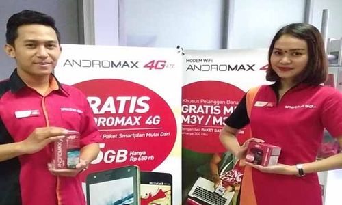 PENJUALAN SMARTPHONE : Smartfren Luncurkan Beli Kuota Dapat Perangkat Gratis