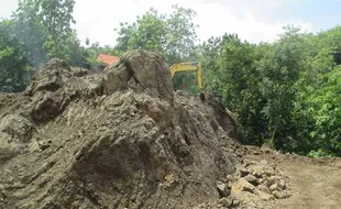 TAMBANG PASIR BANTUL : Penindakan Lemah, Apa Solusinya?