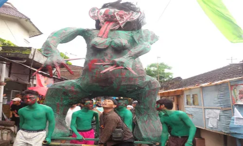 TRADISI JOGJA : Ini Makna Saparan Bagi Warga Gondolayu