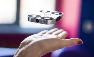 AirSelfie, Drone Mungil Untuk Pecinta Selfie