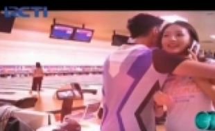 Main Bowling Bareng, Natasha Wilona dan Verrel Bramasta Tepis Pacaran