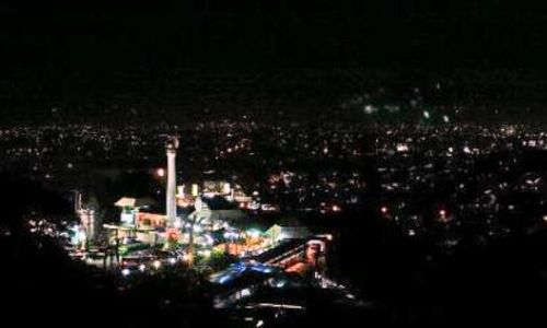 WISATA SEMARANG : Panorama Malam di Sini Enak Dipandang…