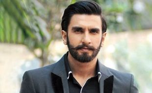 BOLLYWOOD : Ranveer Singh Mengaku Muak Beradegan Ciuman