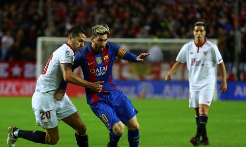 LIGA SPANYOL : Enrique Puas Barca Bisa Kalahkan Sevilla