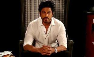 BOLLYWOOD : 25 Tahun Berkarier, Shah Rukh Khan Luncurkan Buku 25 Years of SRK