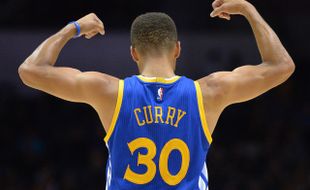 NBA 2016/2017 : Curry Samai Rekor Kobe Bryant & Donyel Marshall