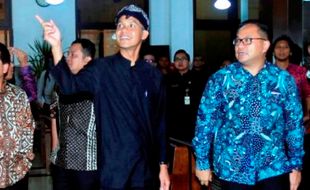 FOTO CAGAR BUDAYA SEMARANG : Kantor Bank Mandiri Bernilai Sejarah