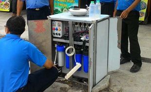 PENATAAN MALIOBORO : 2 Dispenser Air Minum Diujicoba di Malioboro