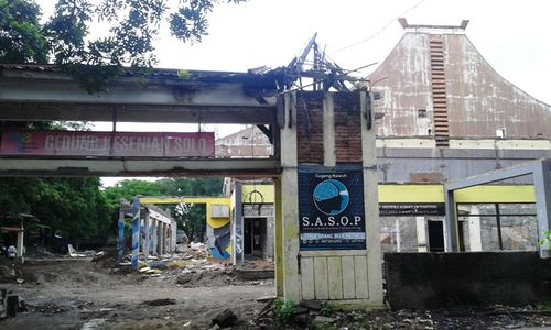 Eks Solo Theatre Dibongkar, Kabarnya Mau Jadi Gedung Opera Baru