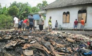 KEBAKARAN WONOGIRI : Menginap di Rumah Tetangga, 4 Anak Ini Selamat dari Kebakaran