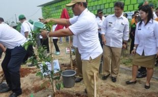 Kawasan Industi Kendal Sediakan 10% Lahan Hijau