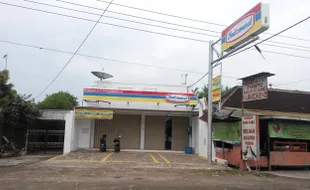 TOKO MODERN KARANGANYAR : Ditegur Satpol PP, Minimarket di Wonorejo Tutup