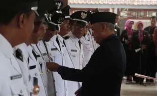 PNS BANTUL : Bupati: Pejabat Lelet, Saya Sikat