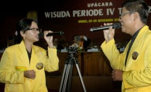 KAMPUS DI SEMARANG : Lepas Ribuan Wisudawan, Unnes Butuh 2 Hari