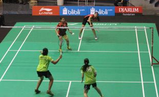 KEJURNAS BADMINTON 2016 : Djarum & Jaya Raya Tanpa Kendala di Hari Pertama