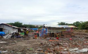 PENATAAN STASIUN TUGU : Lahan Diratakan untuk Warga yang Tak Punya Rumah?