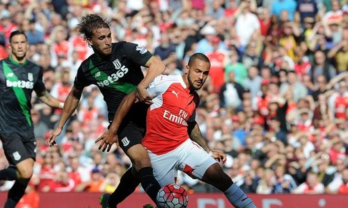 ARSENAL VS STOKE CITY : Tantangan The Gunners Jadi Raja Sehari