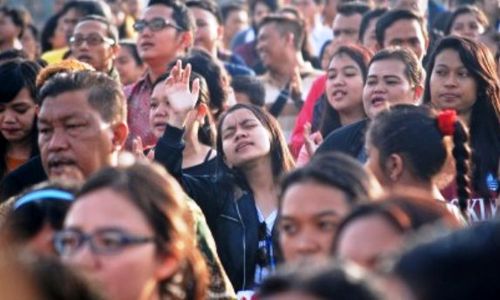 FOTO HARI NATAL 2016 : Ibadah Bersama Digelar di Alun-Alun Ungaran