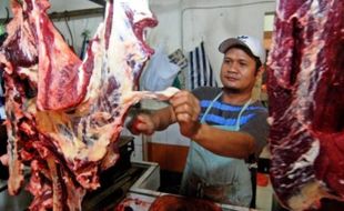 FOTO HARI NATAL 2016 : Kebutuhan Daging Naik 30% Jelang Natal